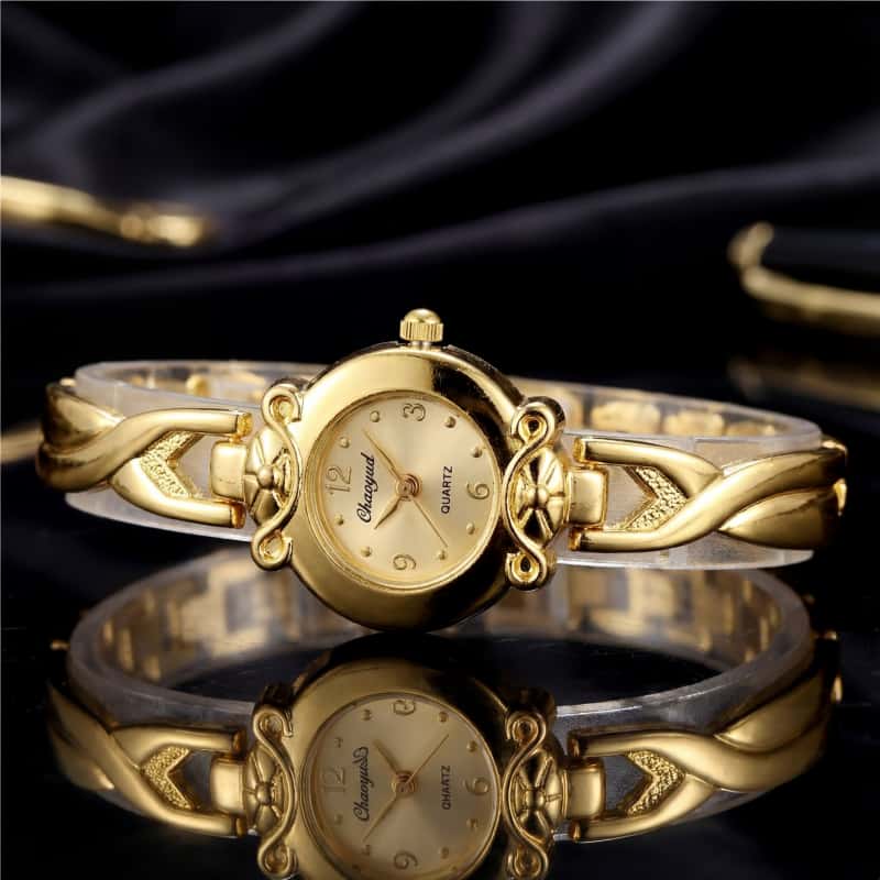 小さな絶妙な女性用ブレスレットウォッチトップブランドの高級ゴ - Luxury Watch Top 10 のレビューと価格