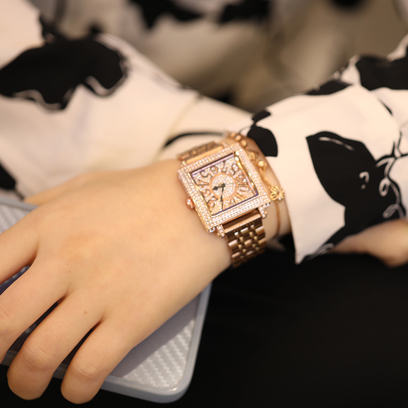 女性用スクエアクリスタルクォーツ腕時計,高品質のブランド,ラ - Luxury Watch Top 10 のレビューと価格
