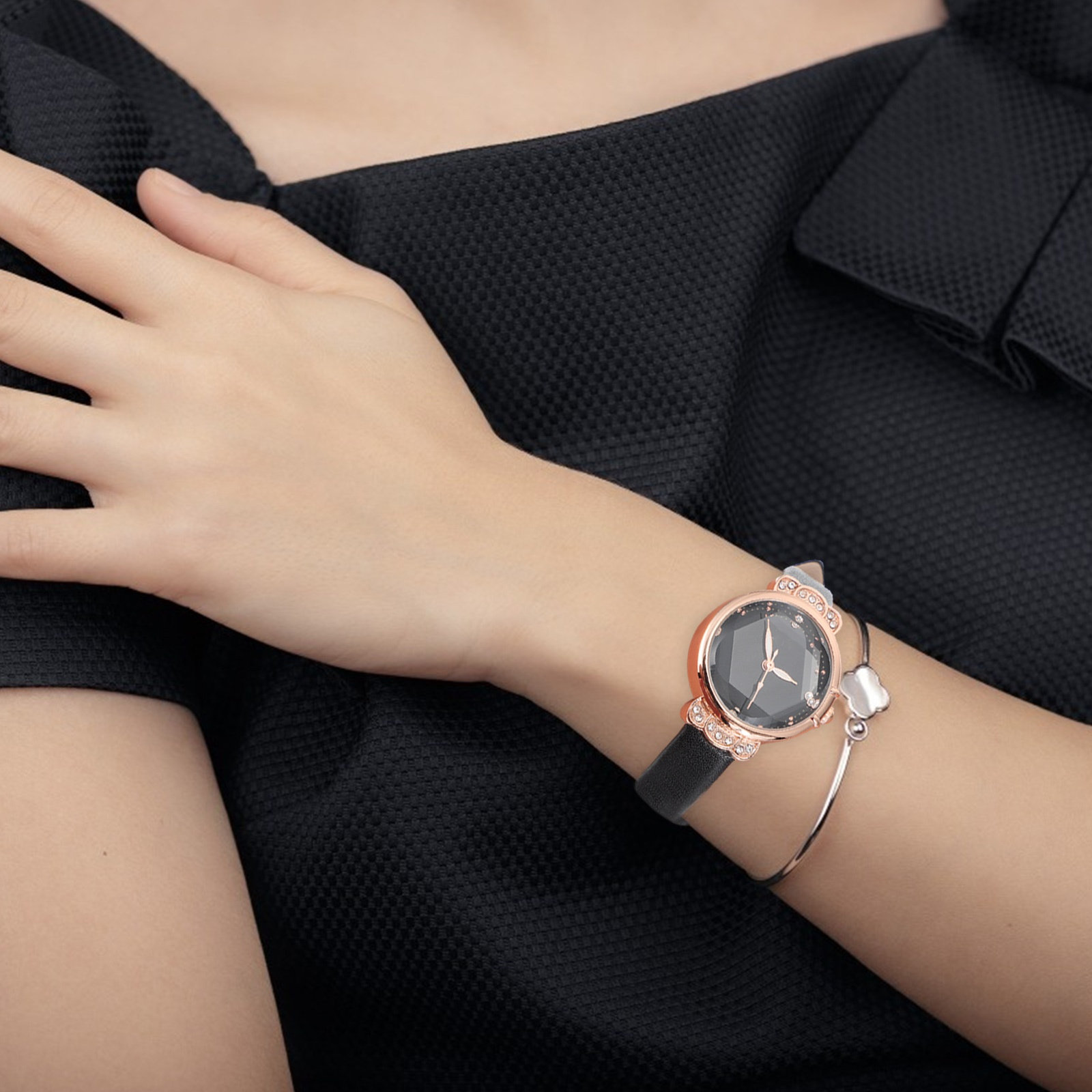 ラインストーンがあしらわれたレディース腕時計。耐久性のあるス - Luxury Watch Gift For Her のレビューと価格