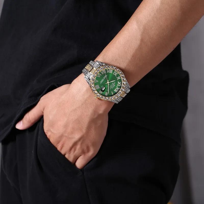 大人気のゴールドラグジュアリーアイスアウトクォーツウォッチ、 - Luxury Watch Iceberg のレビューと価格